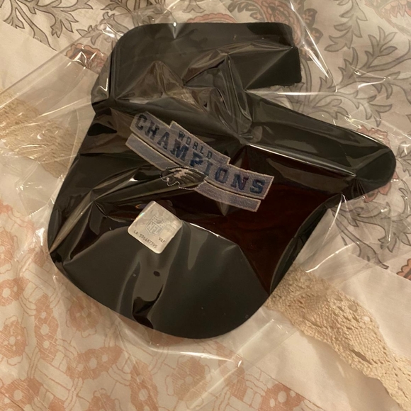 Rare Eagles cap - Picture 5 of 5